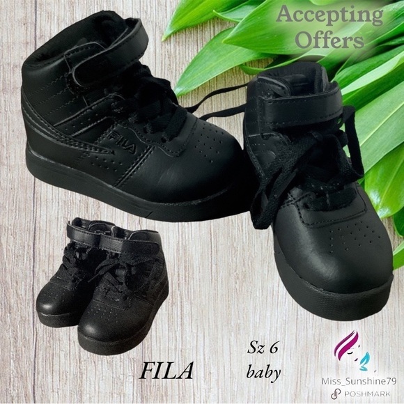 FILA - Sz 6 (baby) - high top sneakers - black - with laces & hook / loop - Picture 1 of 11